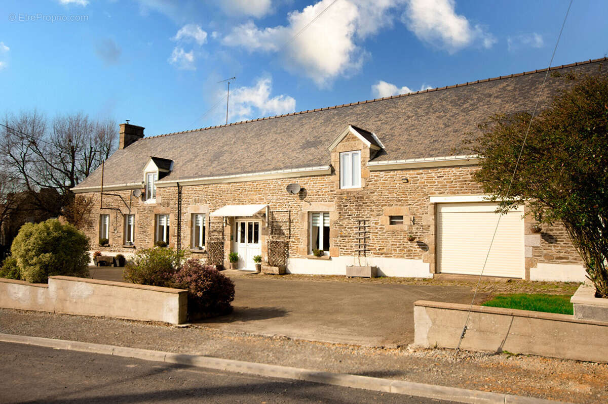 Maison à GORRON