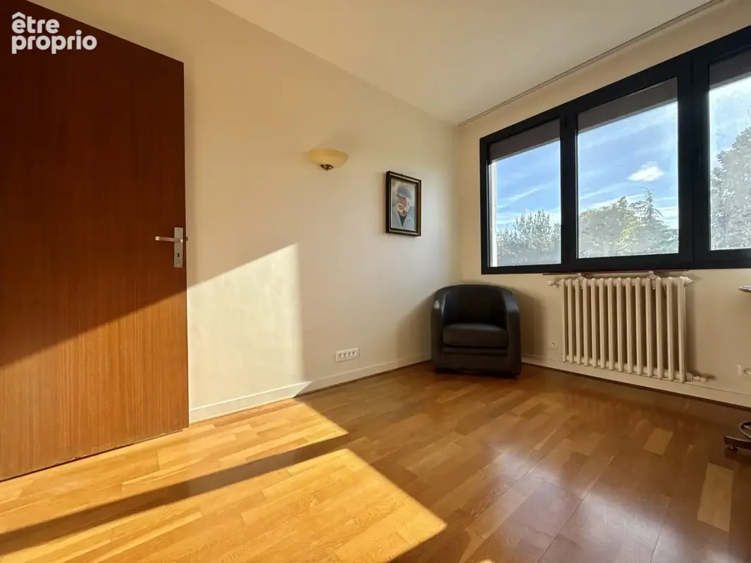 Maison 6 pièces 152 m² à vendre à Carrieres-Sur-Seine (78420) - photo 9