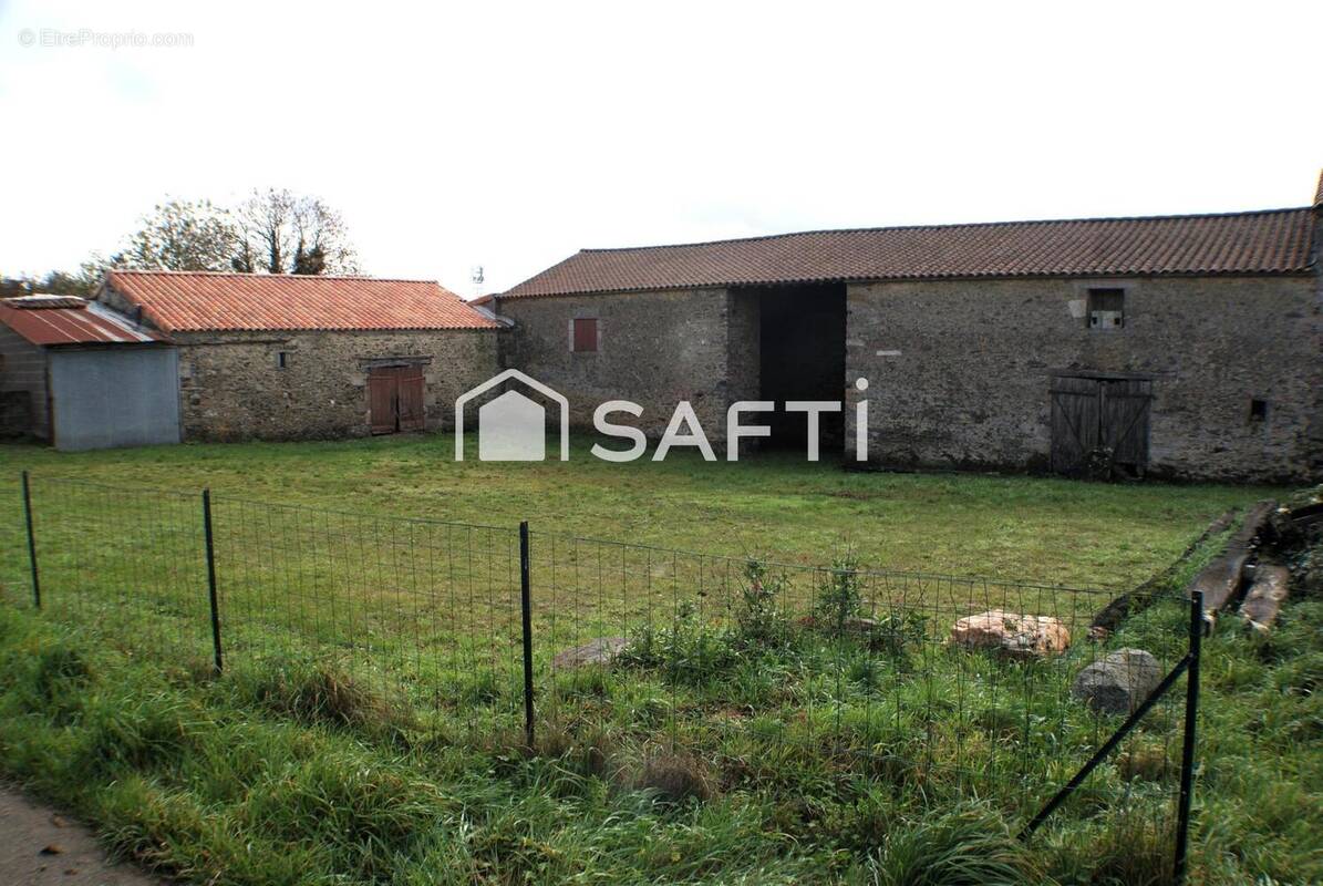 Photo 1 - Maison à LA CHATAIGNERAIE