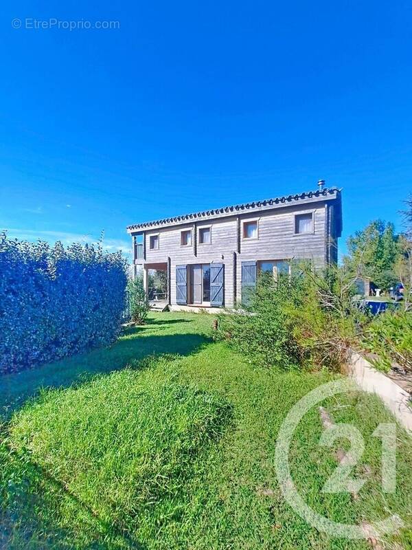 Maison à MOLLEVILLE