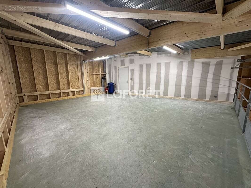 Commerce à MINIHY-TREGUIER