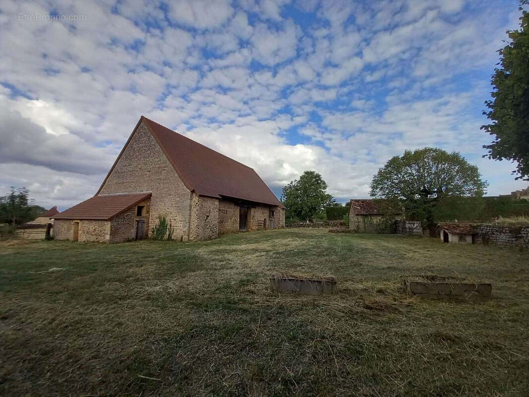 Photo 8 - Maison à OYE