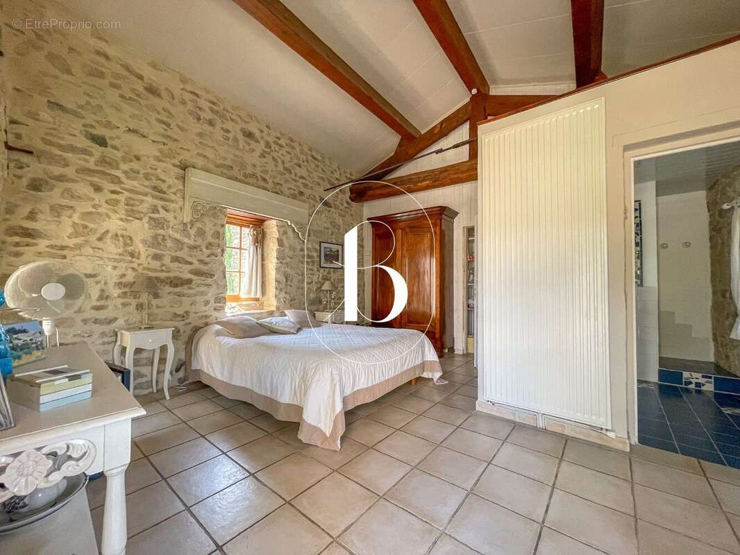 Maison à UZES