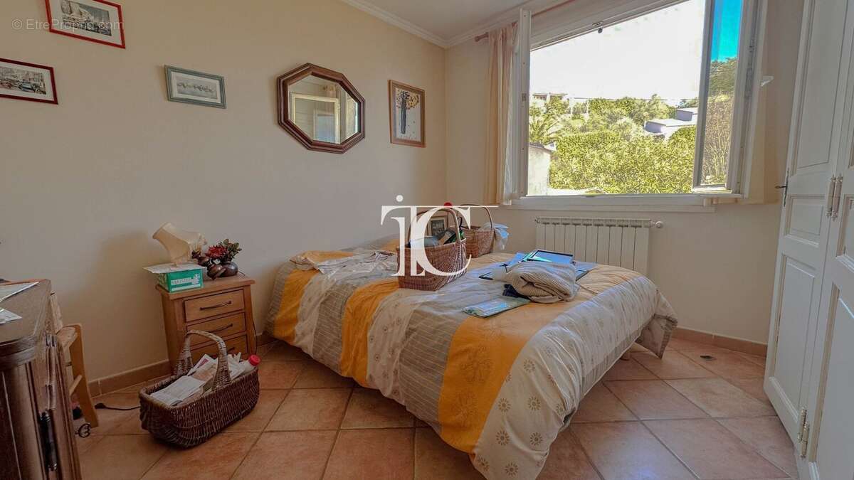 Maison à SAINT-AMBROIX