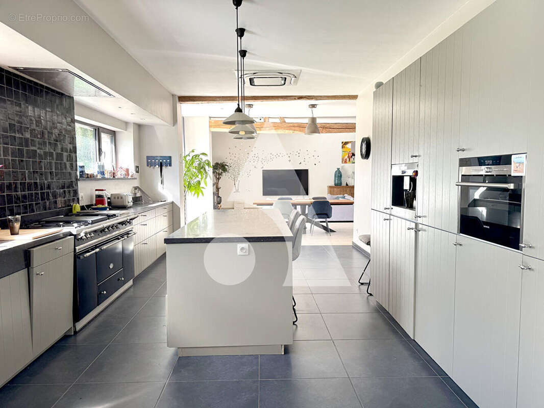 Maison à VIEUX-CONDE