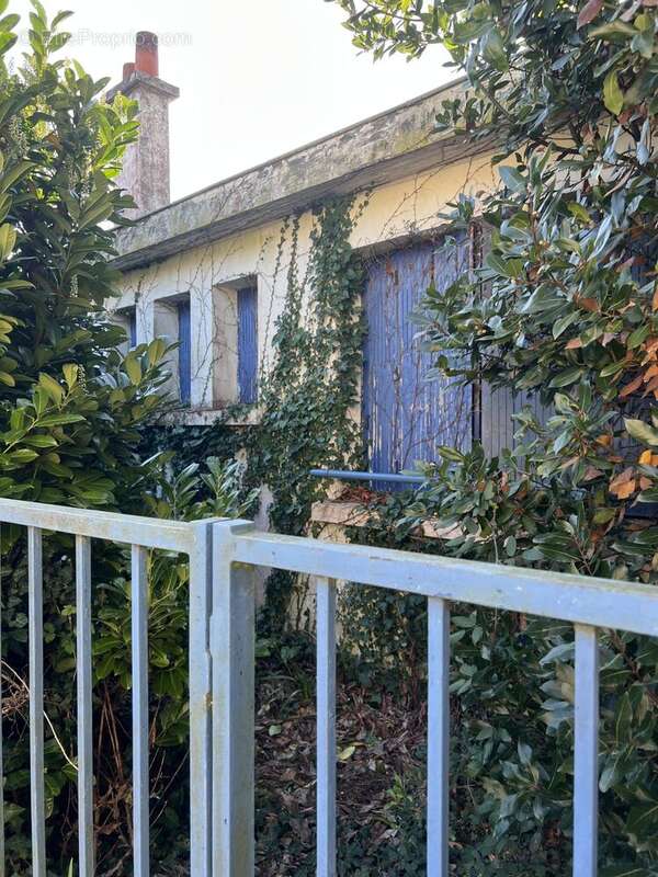 Terrain à LARMOR-PLAGE