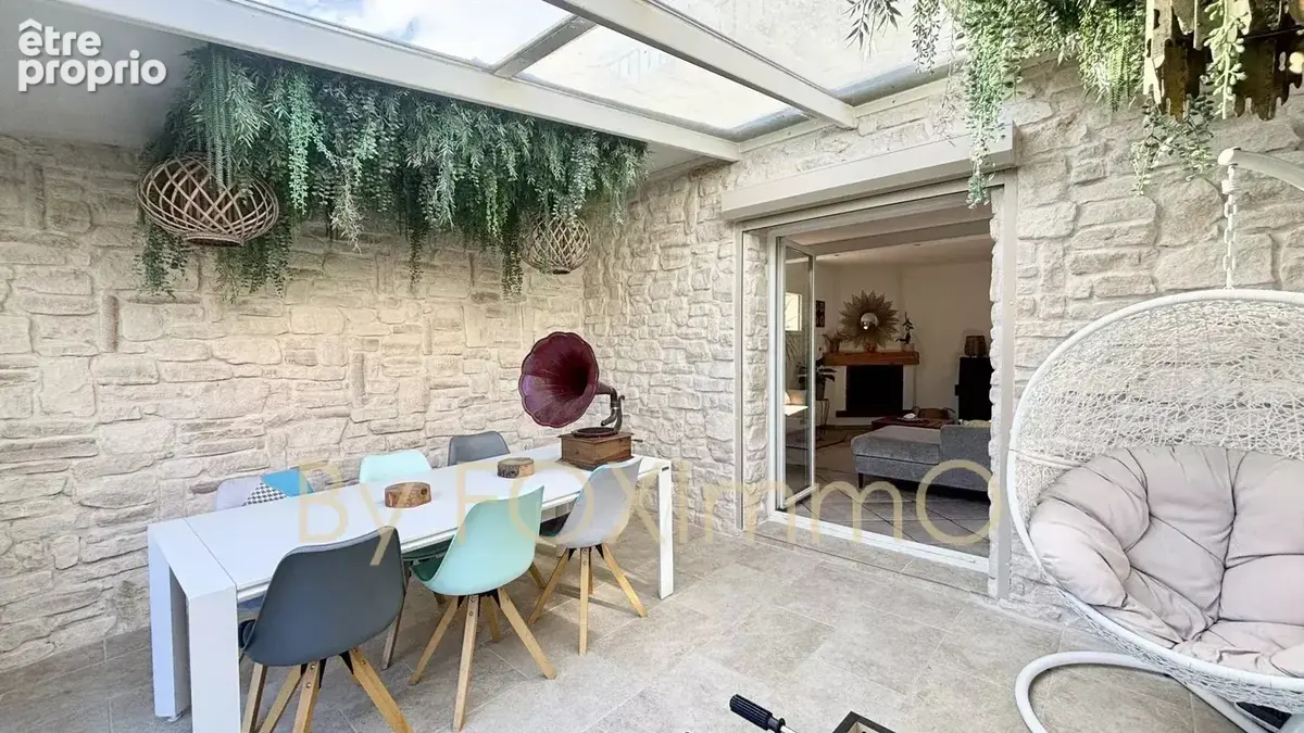 Co-exclusivité -La Colle-sur-Loup - maison mitoyenne 4P- Came absolu - aucun de vis-à-vis - stationnements - photo 4