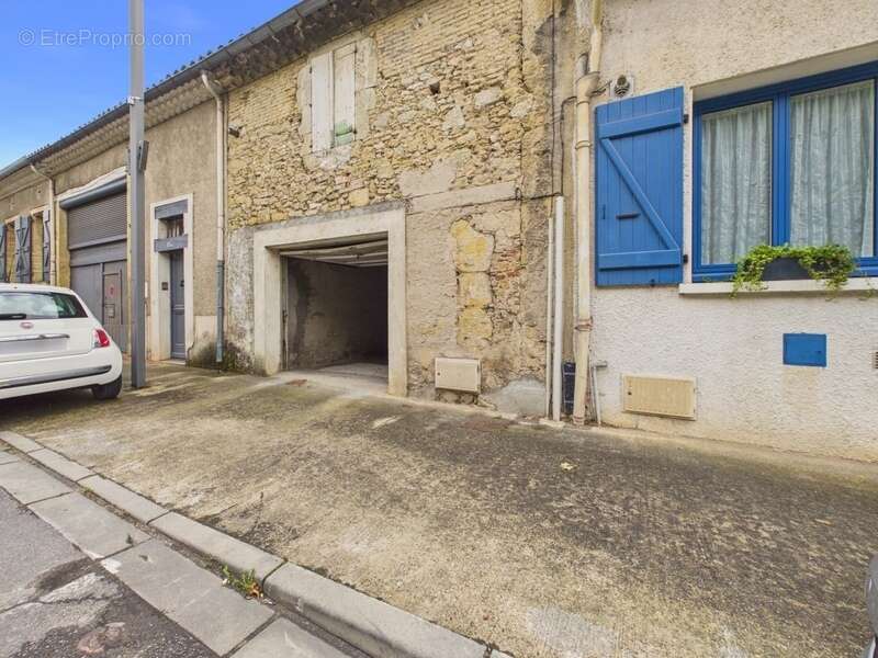 Garage de 108 m² à vendre AVIGNONET LAURAGAIS (31) - photo 5