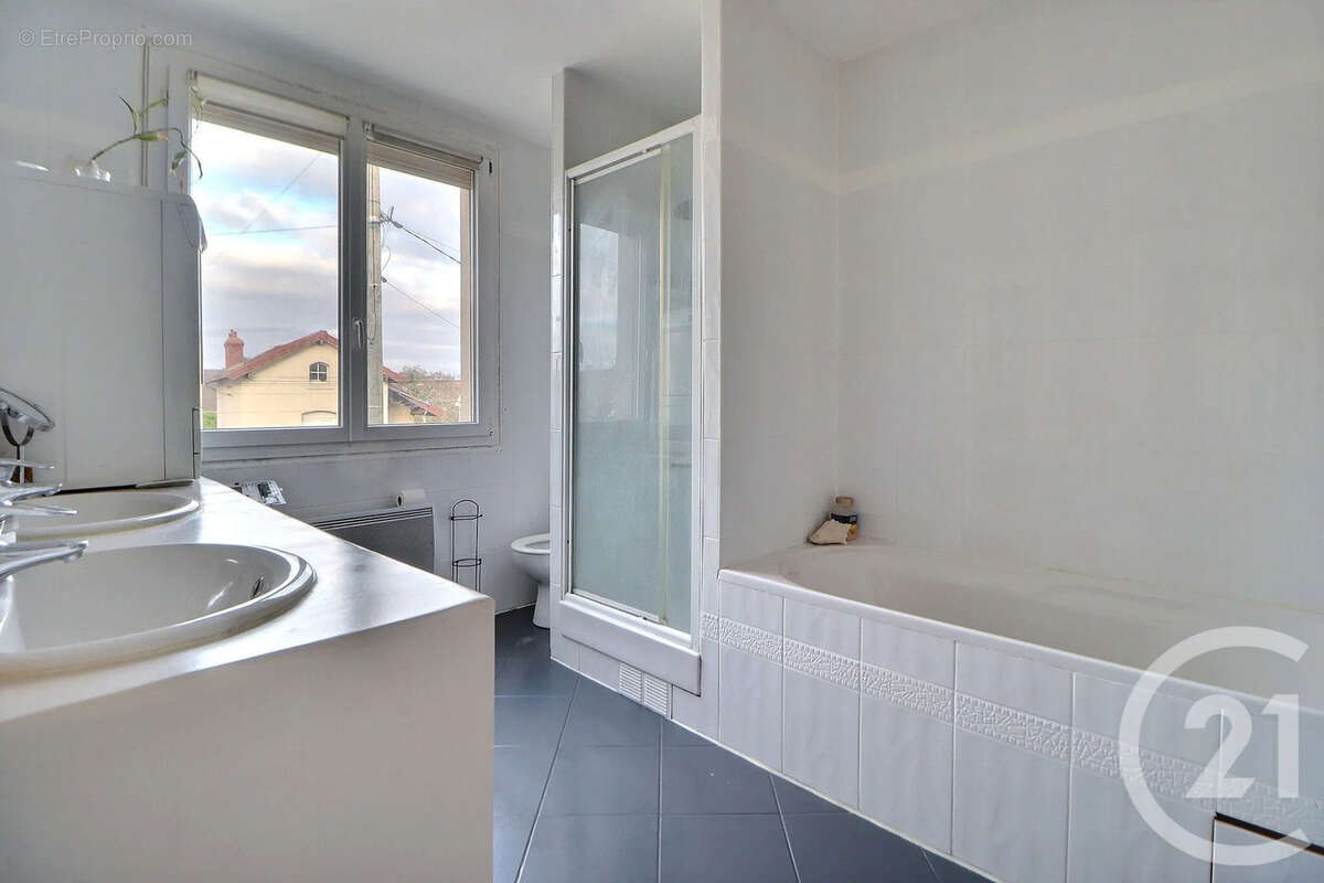 Maison à AULNAY-SOUS-BOIS