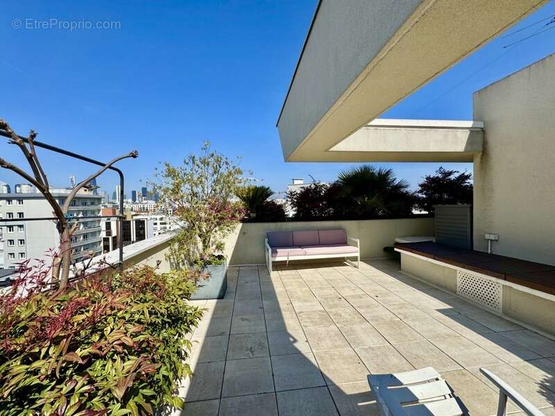 Appartement à SURESNES