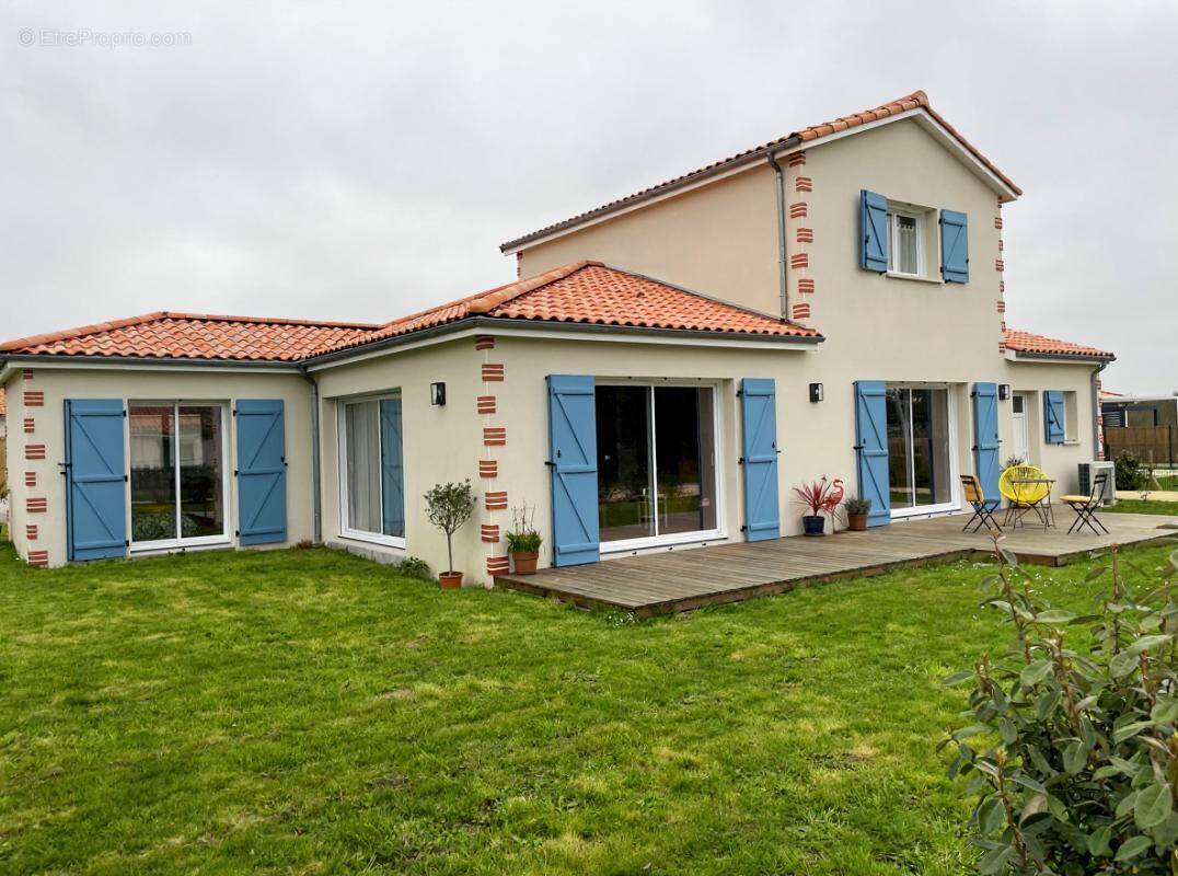 Maison à PREFAILLES