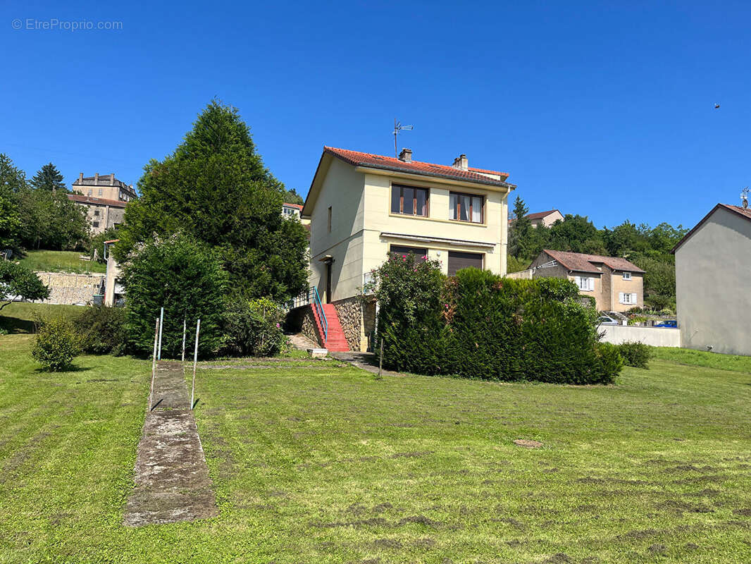 Maison à CONTZ-LES-BAINS