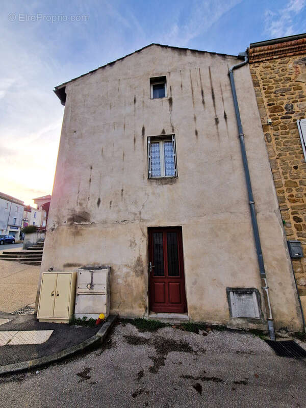 Maison à SAINTE-FLORINE