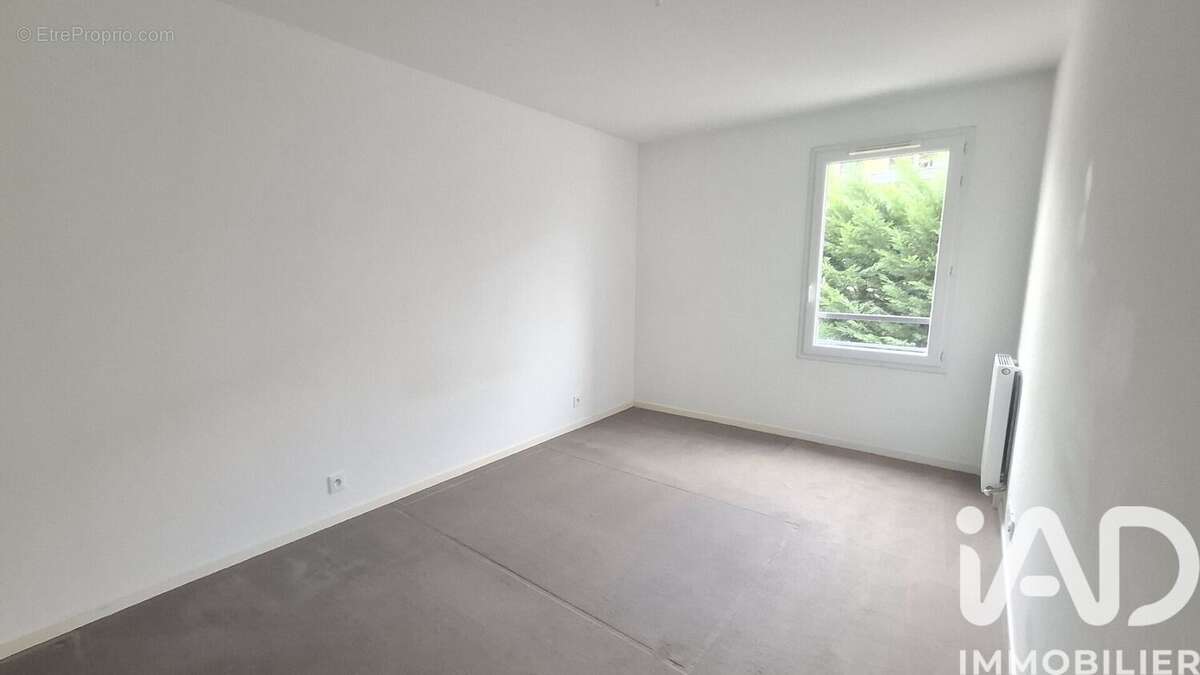 Photo 9 - Appartement à MENNECY