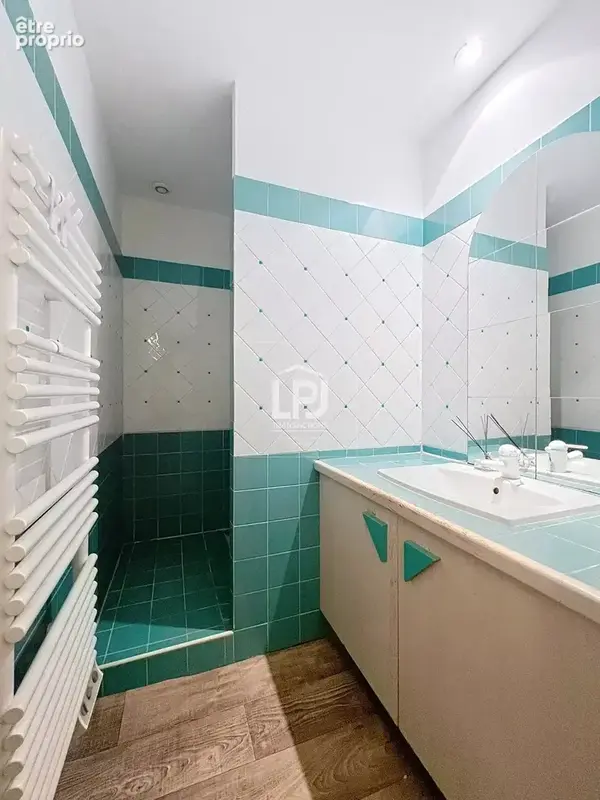 Propriété d’exception – T7 de plain-pied de 177 m² au cœur d’un parc paysager avec piscine et bois privé - photo 12