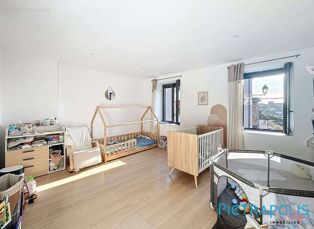 Maison 117 m² à Villecheneve  - photo 5