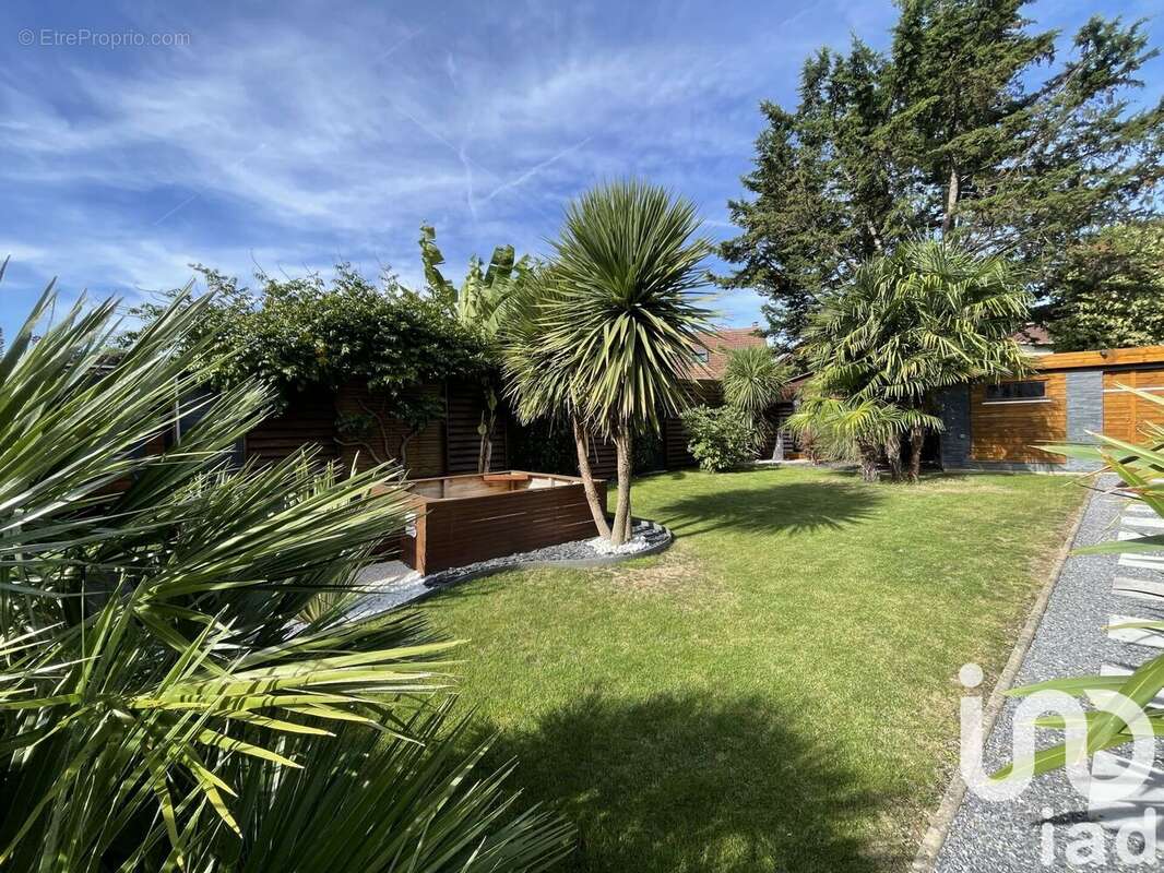 Photo 8 - Maison à VILLECRESNES