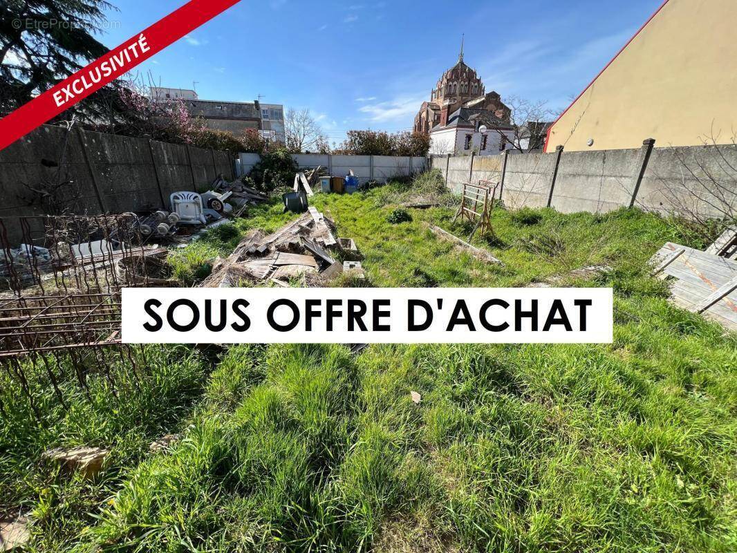 Terrain à CHOLET