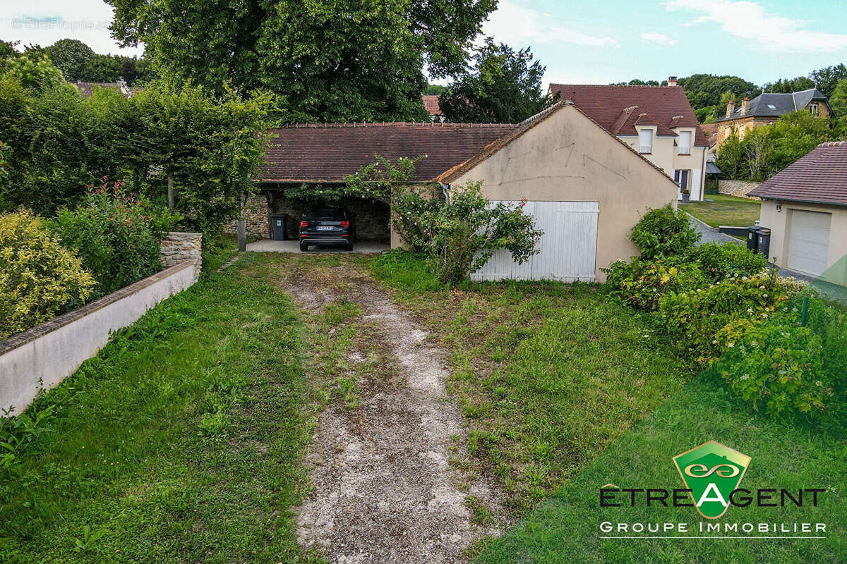 Maison à EVECQUEMONT