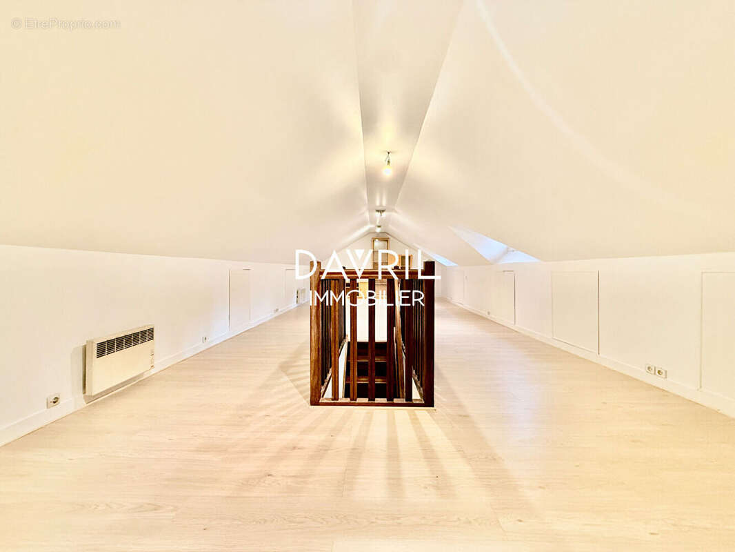 Maison à CONFLANS-SAINTE-HONORINE