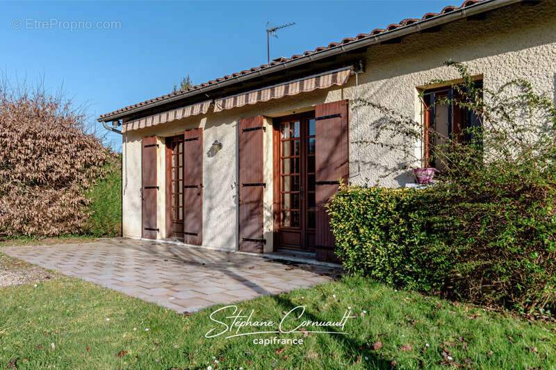 Maison à ANNESSE-ET-BEAULIEU