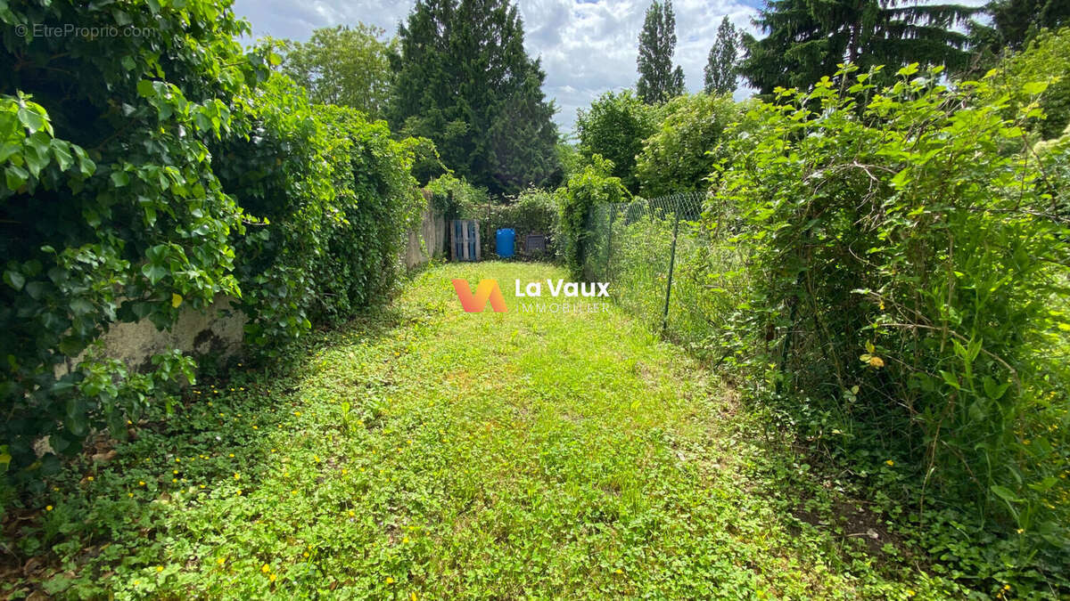 Appartement à BOUXIERES-AUX-DAMES