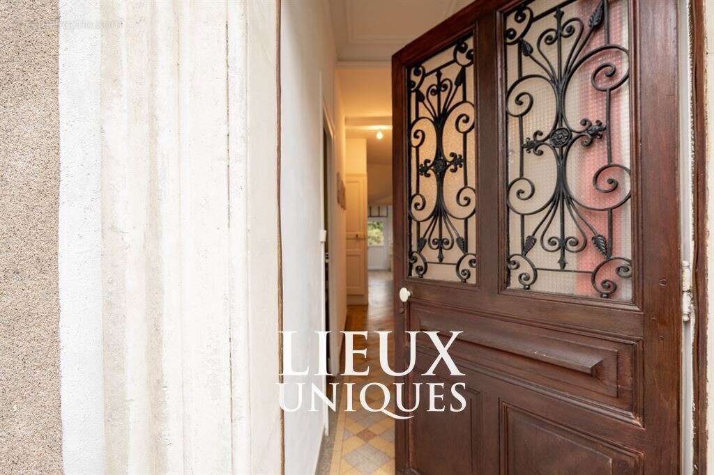 Lieux uniques ® x propriétés privées propose maison de 1930  de 134 m² hyper-centre de vendôme - photo 5