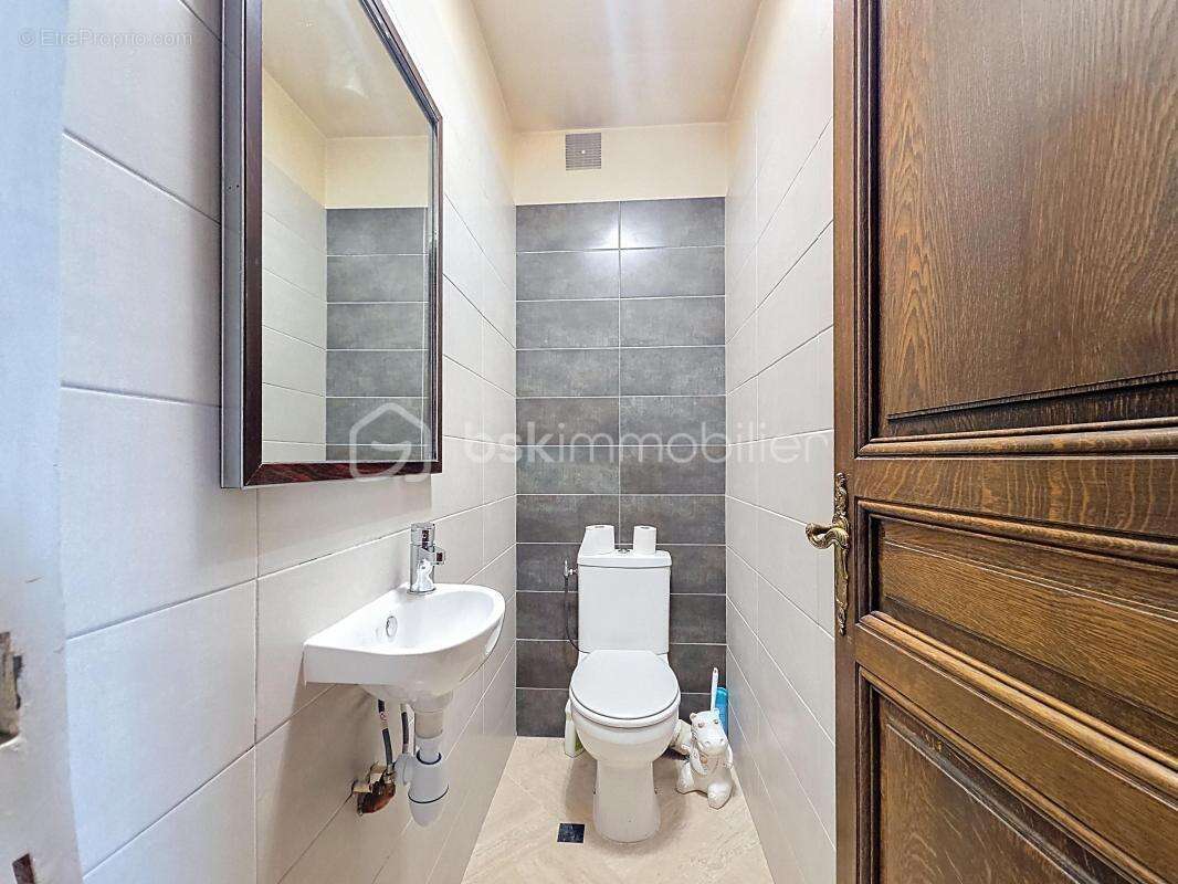 Appartement à LES PAVILLONS-SOUS-BOIS