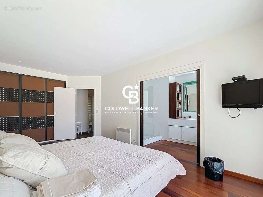 Maison à SAINT-RAPHAEL