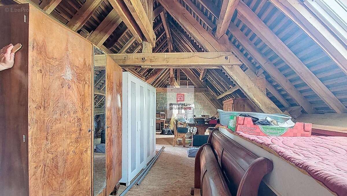 Maison à ROUFFIGNAC-SAINT-CERNIN-DE-REILHAC