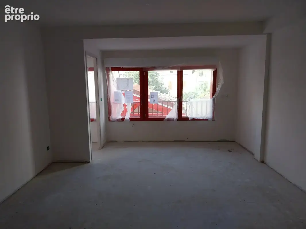 Proximité de la Place Gambetta et de l'hôpital Tenon appartement de 44m² - photo 2