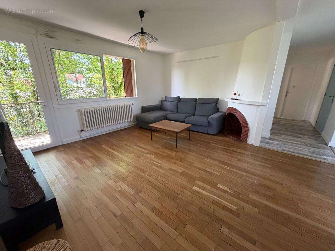Appartement à CAHORS