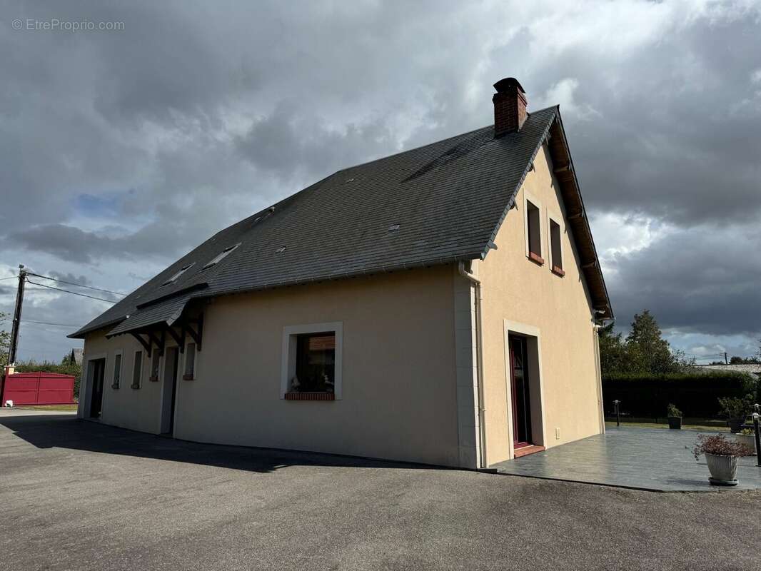Maison à BERNAY