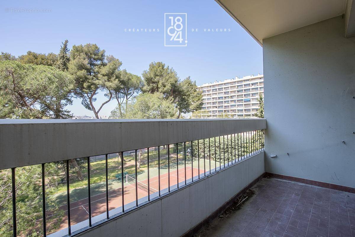 Appartement à MARSEILLE-9E
