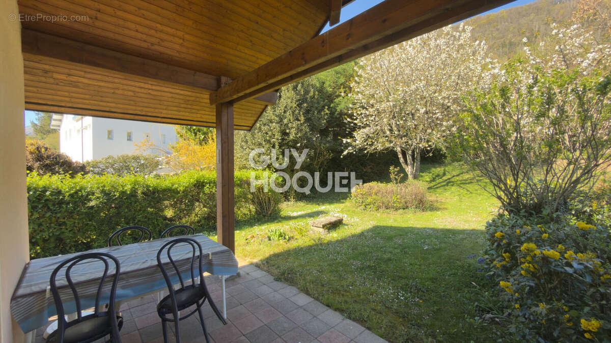 Appartement à SEVRIER