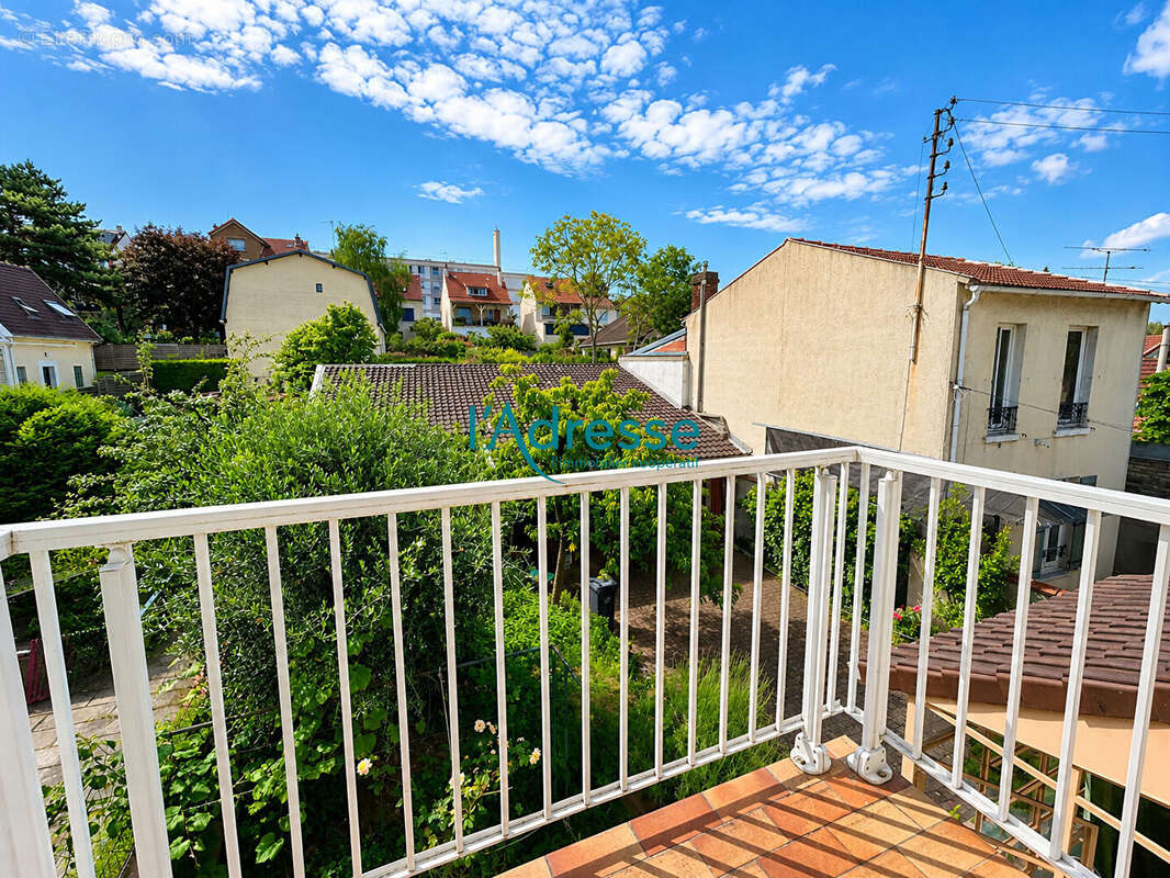 Maison à NANTERRE