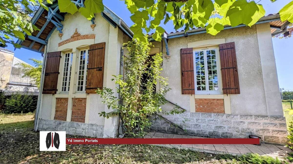 Maison à PORTETS