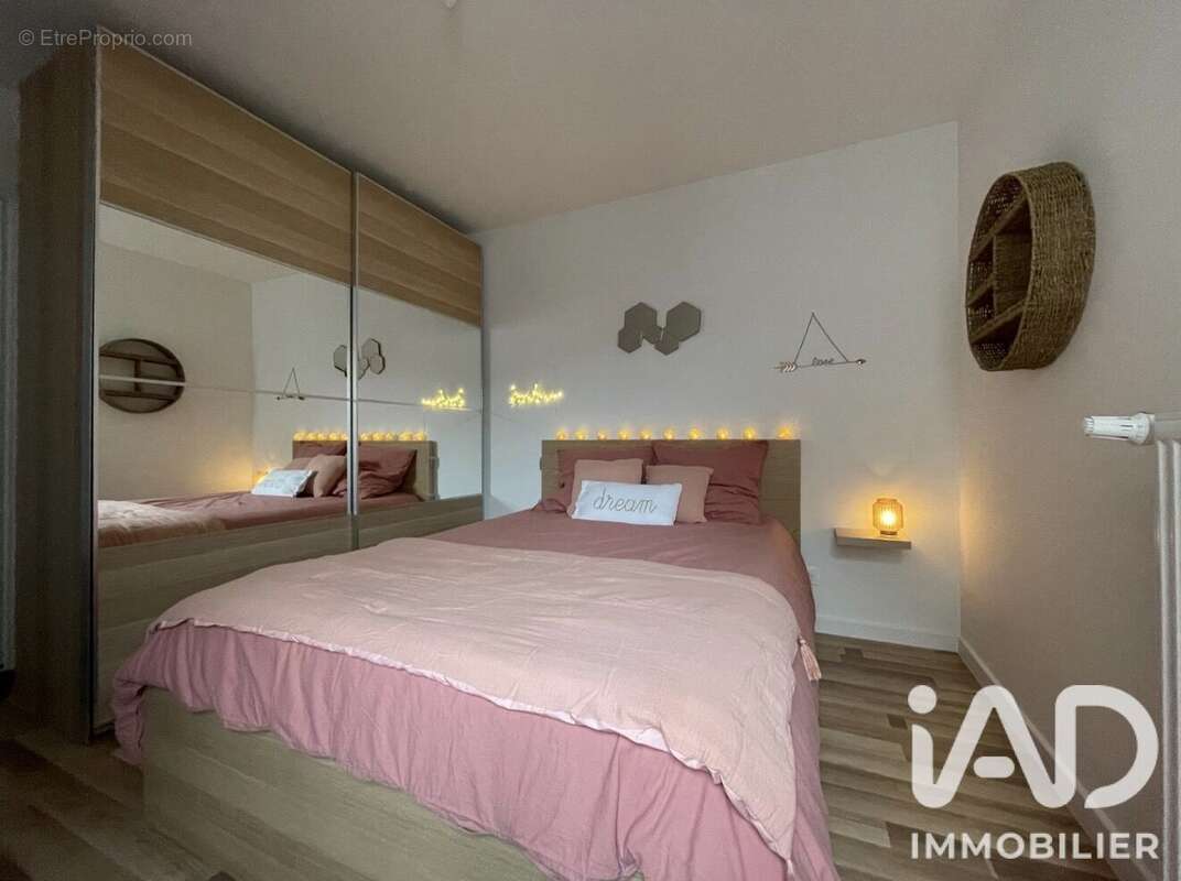 Appartement 42 m² à Villeron  - photo 4