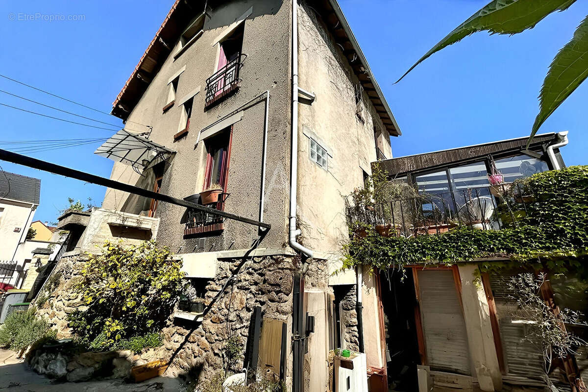 Maison à VITRY-SUR-SEINE