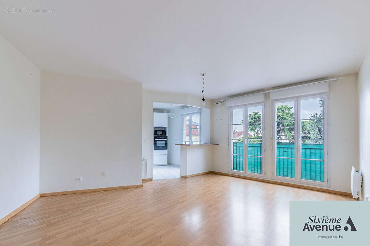 Appartement à MORANGIS