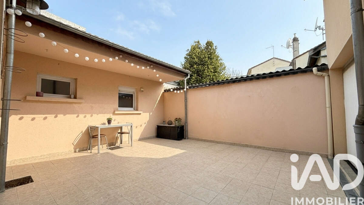 Photo 3 - Maison à REIMS