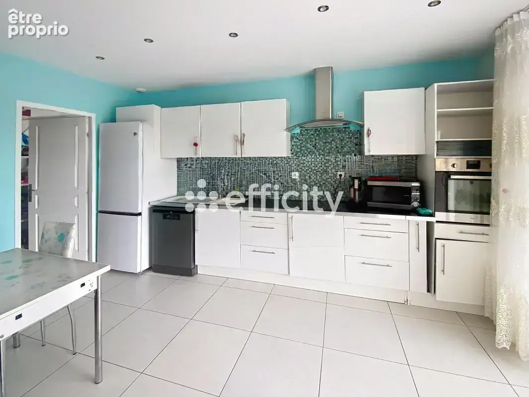 Maison 135 m² à Villemandeur  - photo 8