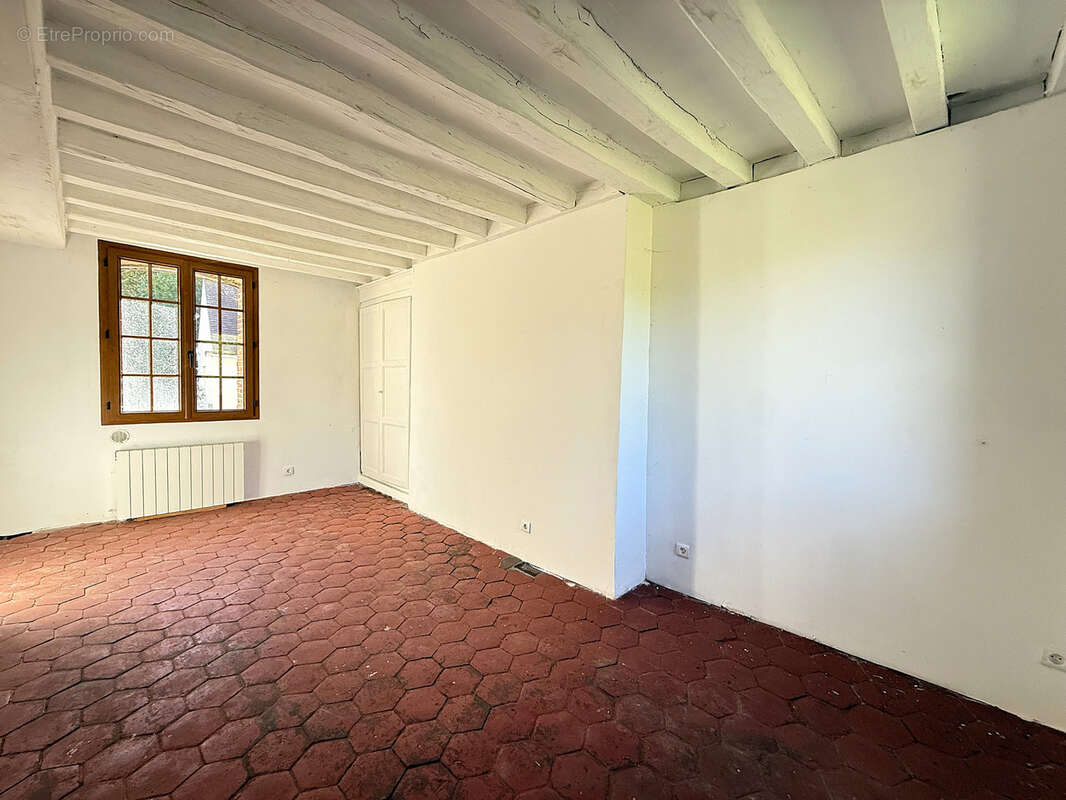 Maison à LONGNY-AU-PERCHE