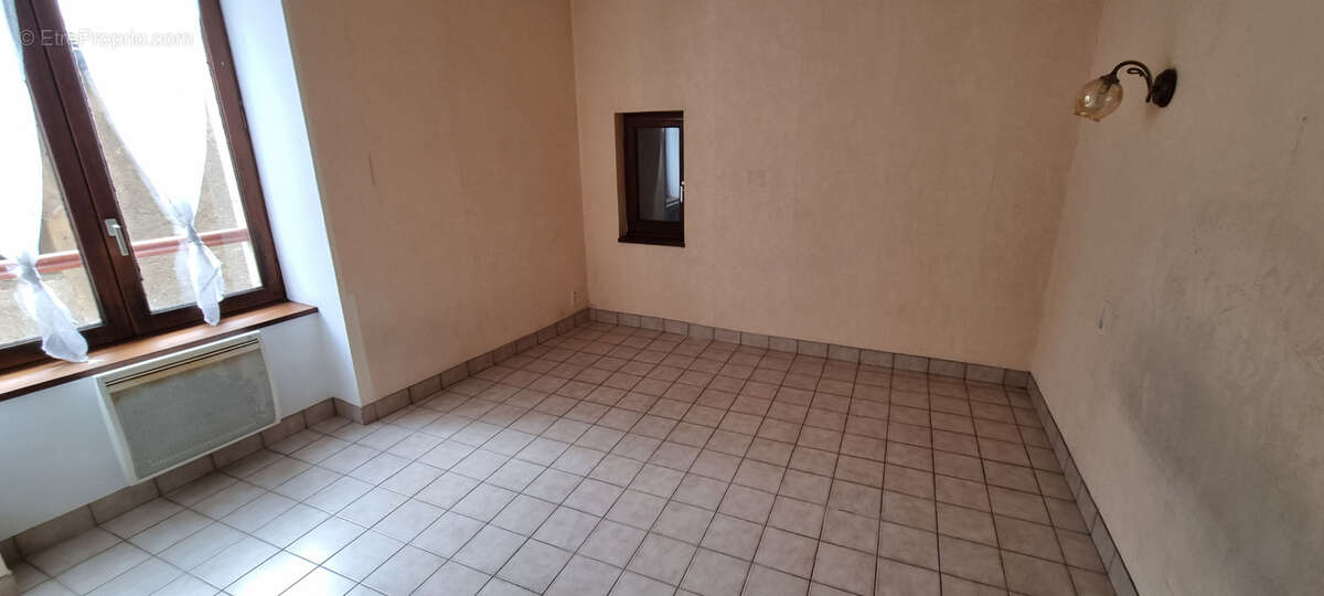 Appartement à ESPALION