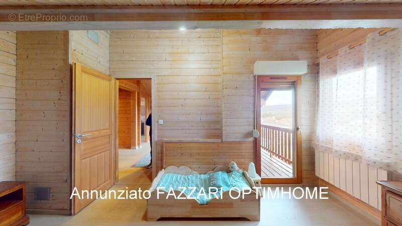 Maison à CHARENCY-VEZIN