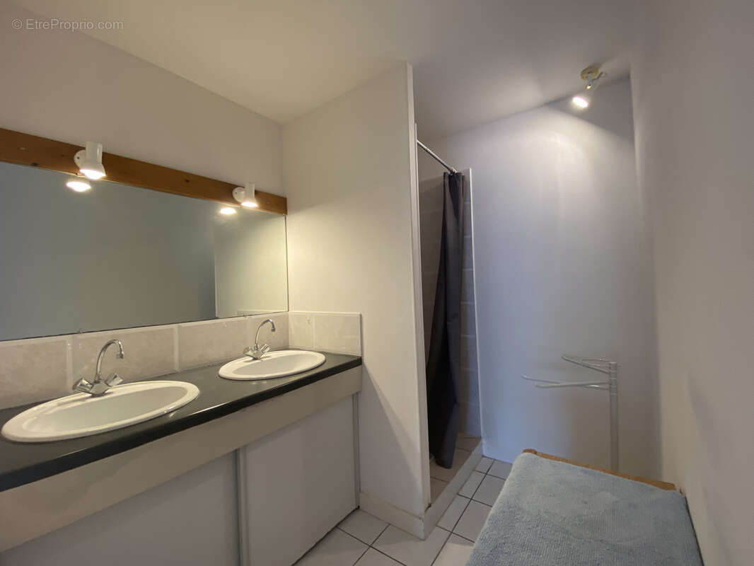 Maison à LA BREE-LES-BAINS