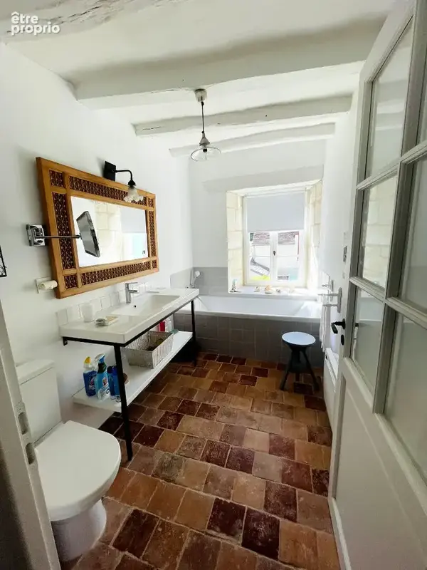 Maison de caractère rénovée / Ferrière-Larcon Centre - photo 9