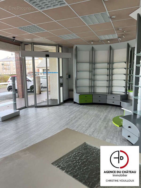 Commerce à SULLY-SUR-LOIRE