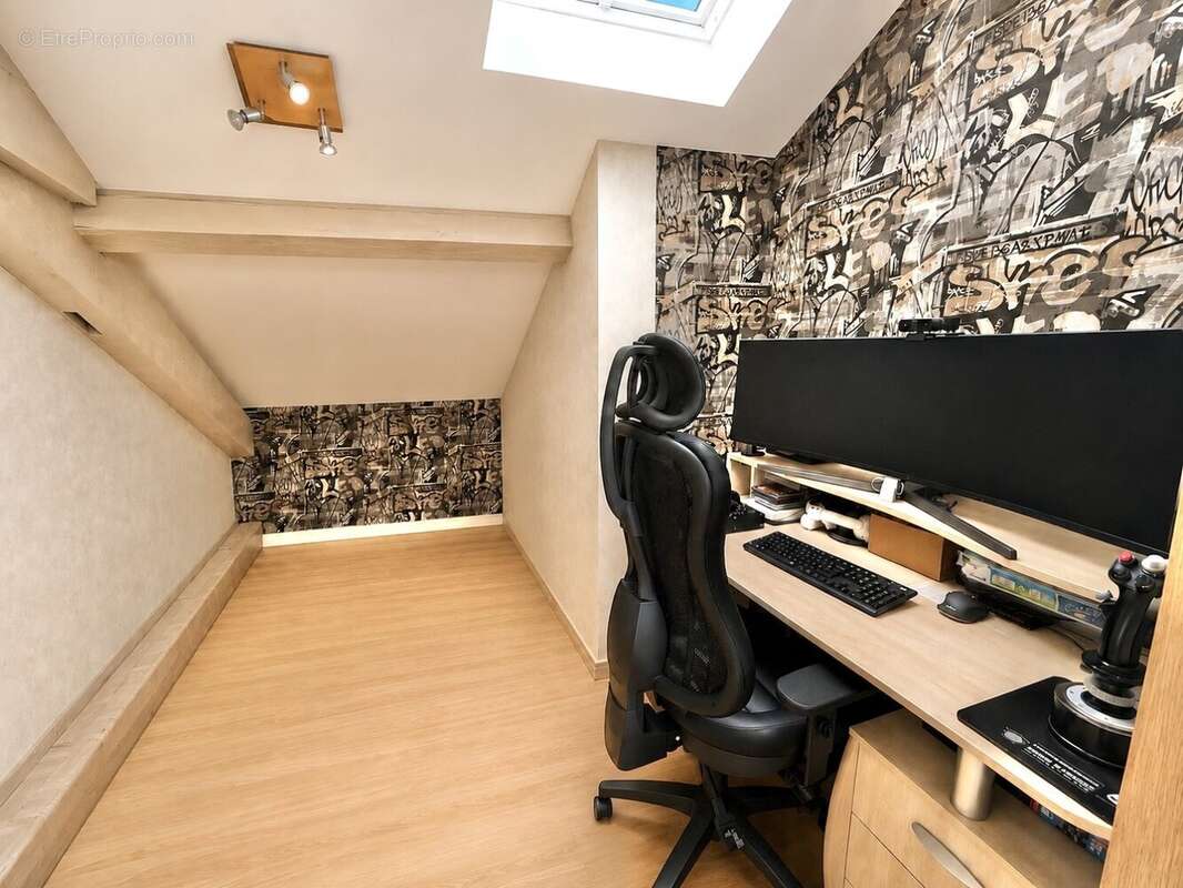 Appartement à VIZILLE