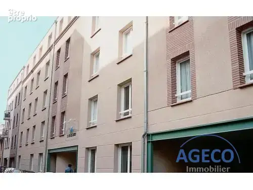 Façade - Parking à TOULOUSE